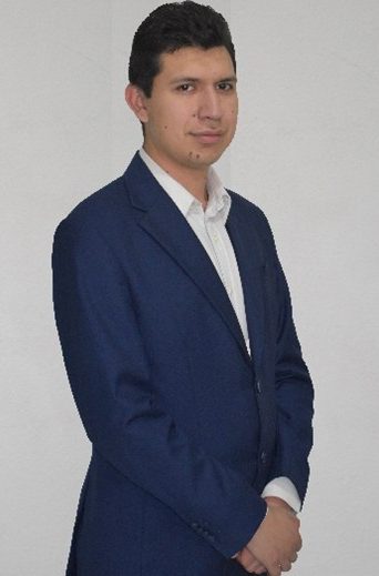 Lic. Ricardo Samperio